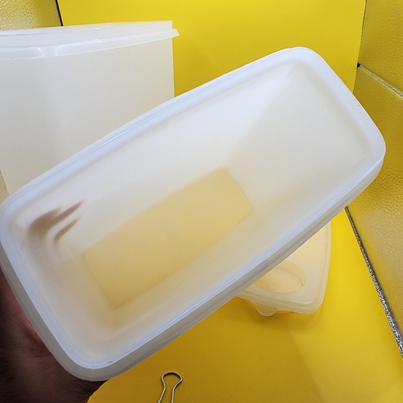 Vintage Tupperware Clear Dry Goods Storage Containers (1 Lid) - Picture 6 of 8